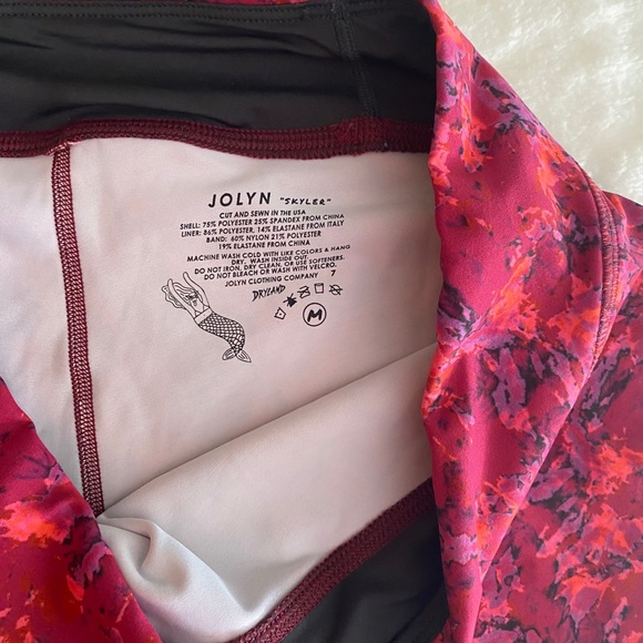 Bundle JOLYN shorts, THE UPSIDE Soul-cycle Midi Pant Leggings ,NIKE shorts - Picture 4 of 16